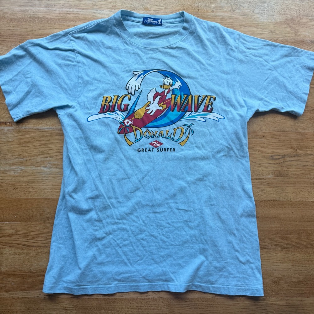 Tokyo Disneyland Big Wave Donald Duck Surfer T-Shirt Light Blue Mens LL L